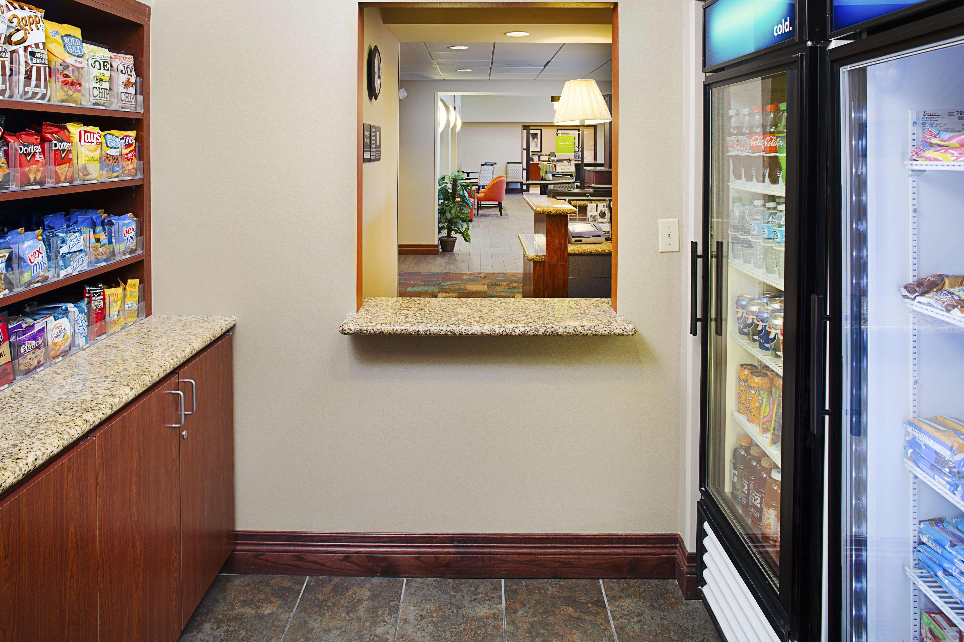 Hampton Inn & Suites Lancaster Dış mekan fotoğraf