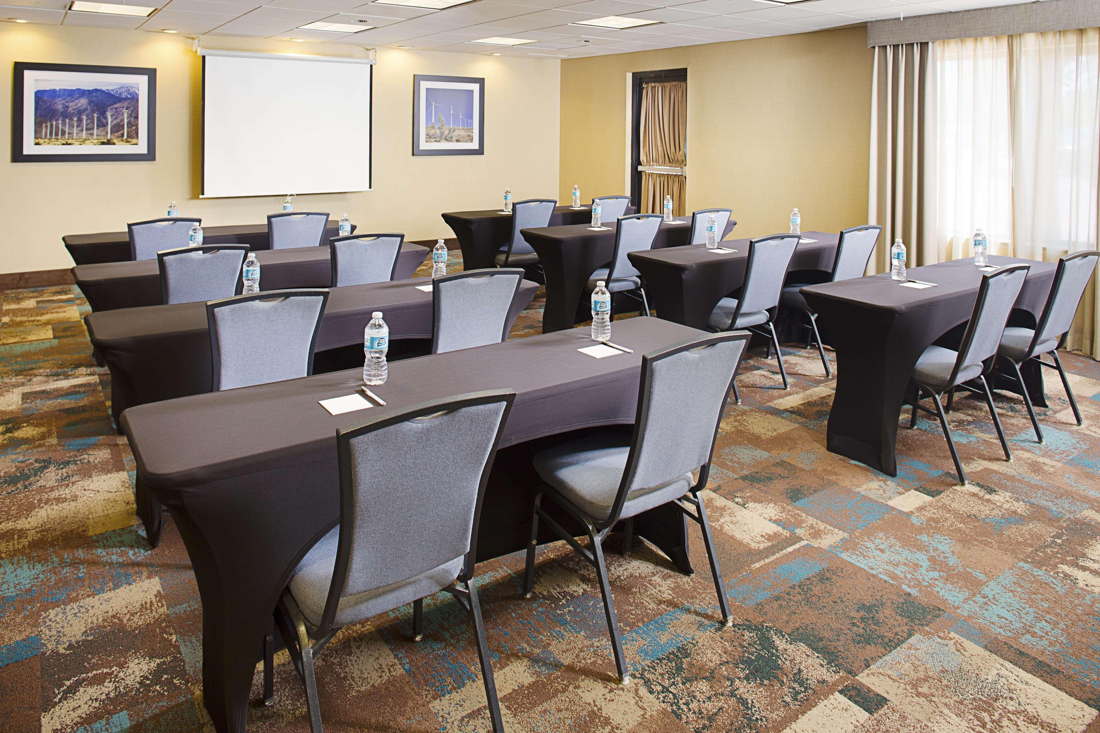 Hampton Inn & Suites Lancaster Dış mekan fotoğraf