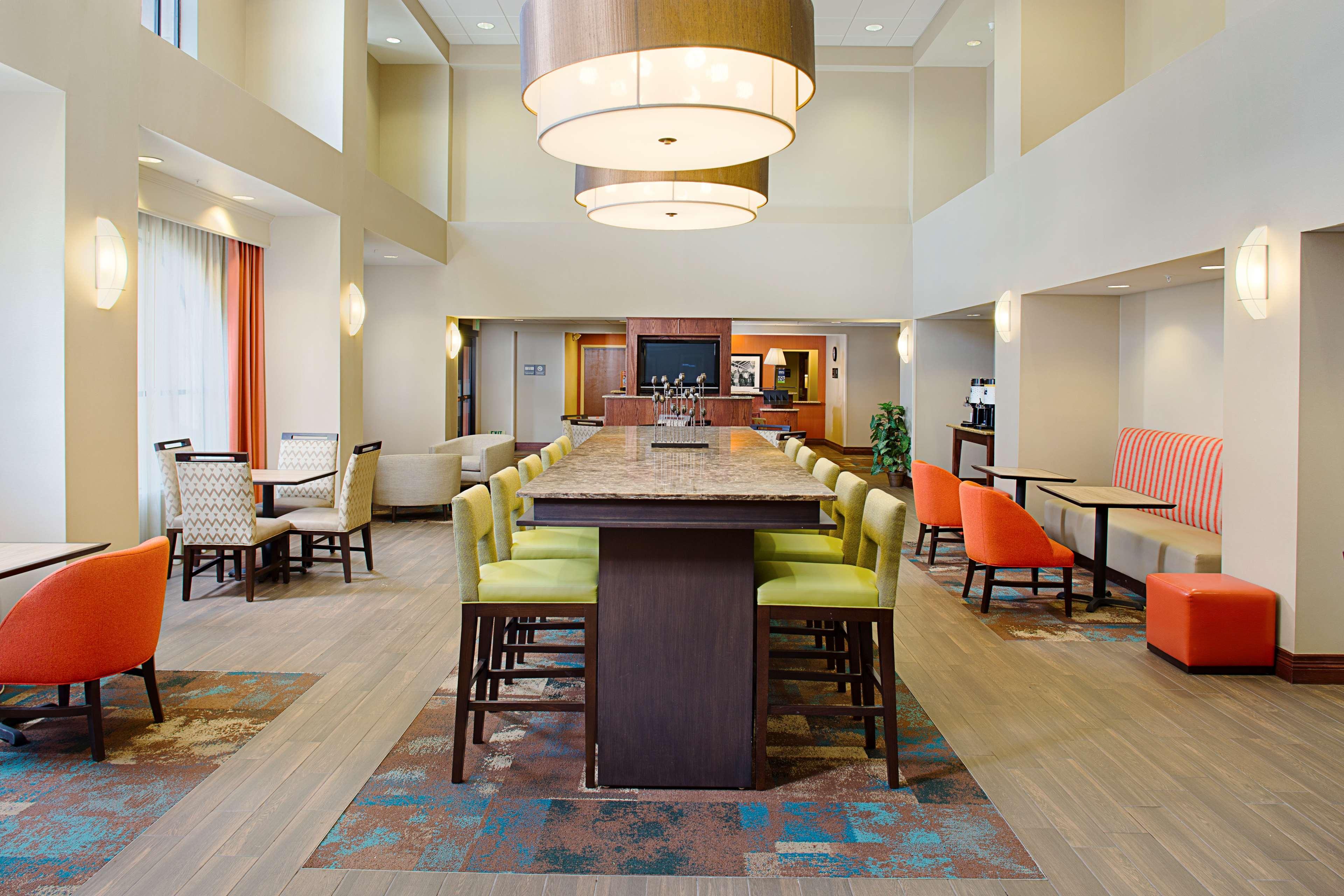 Hampton Inn & Suites Lancaster Dış mekan fotoğraf