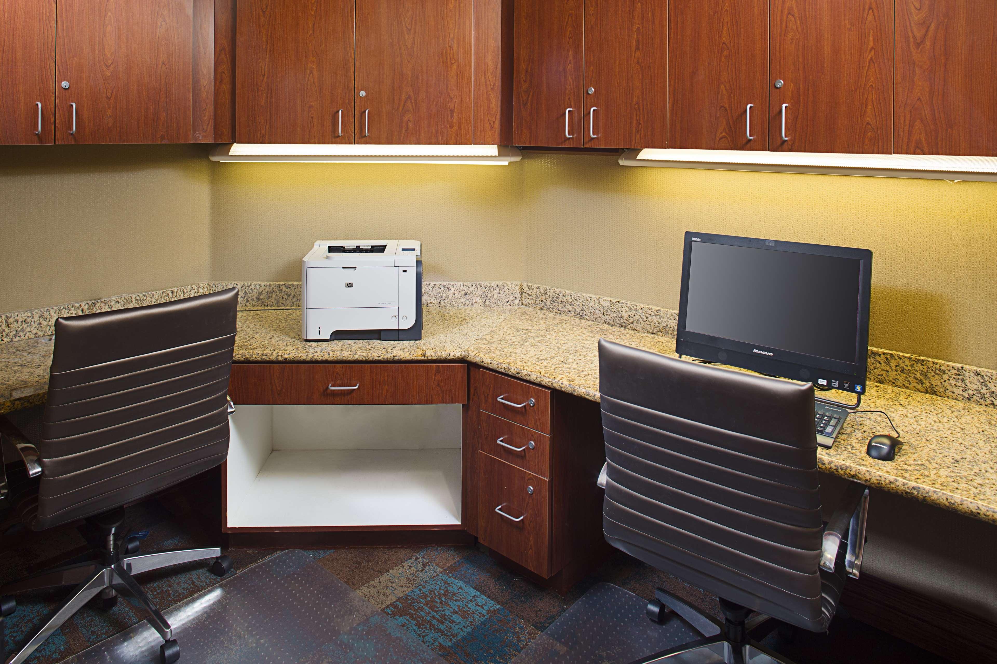 Hampton Inn & Suites Lancaster Dış mekan fotoğraf
